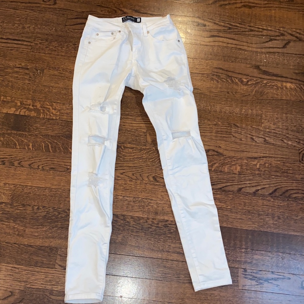 White Distressed Skinny jeans